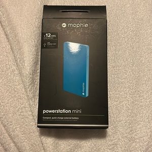 Mophie portable charger